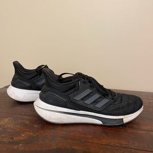 Women’s Adidas Bounce shoes